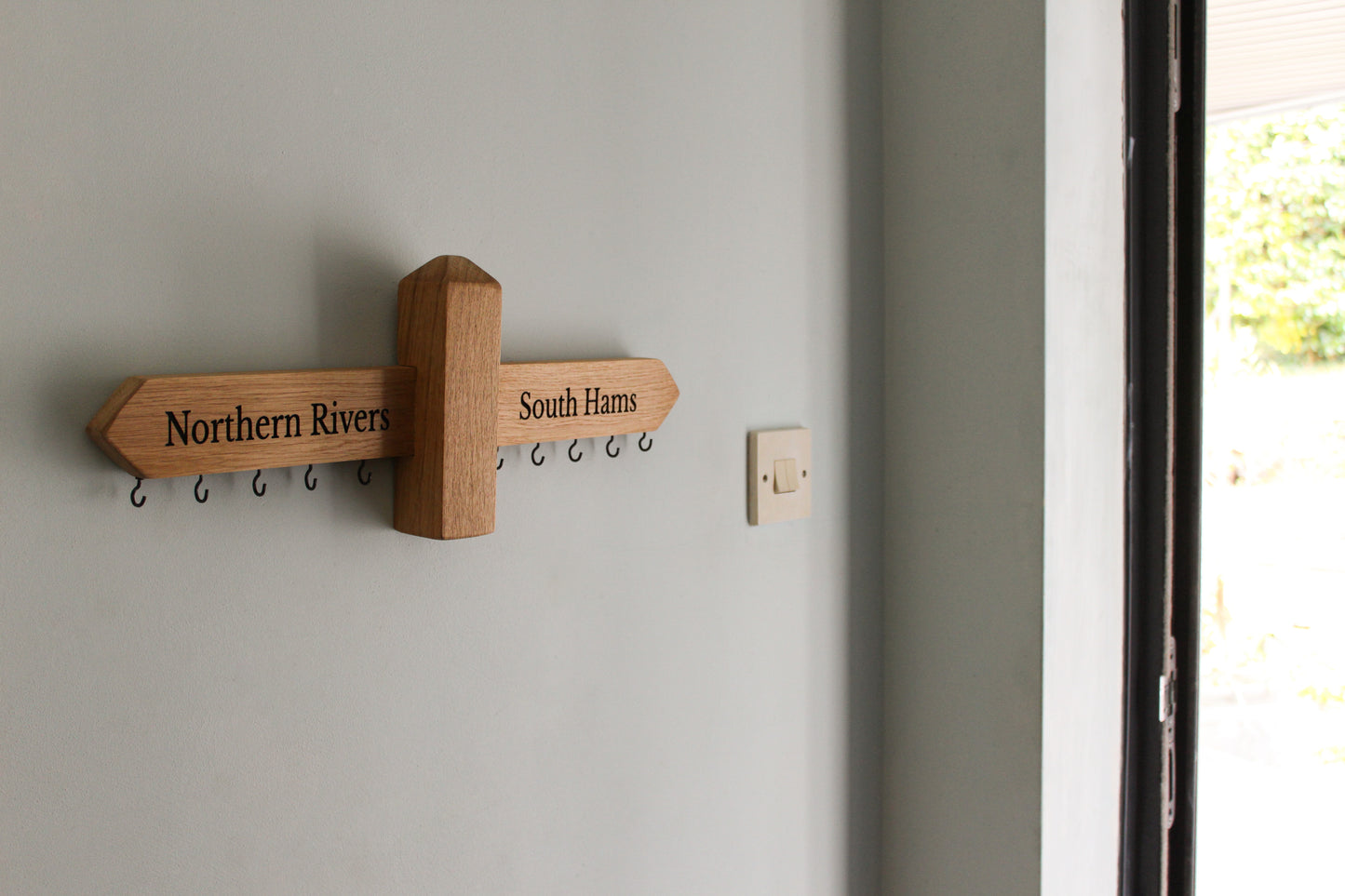 Personalised Rustic Style Wooden Key Hanger/Organiser